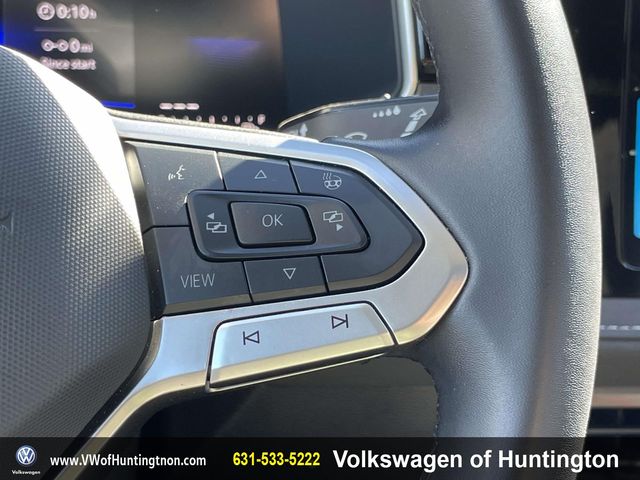2025 Volkswagen Taos SE Black - Photo 21