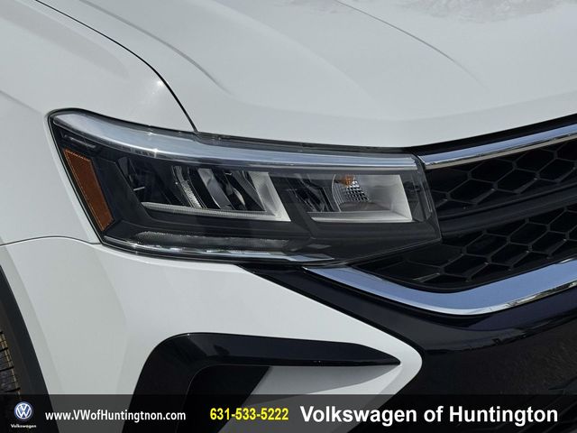 2023 Volkswagen Taos S - Photo 8