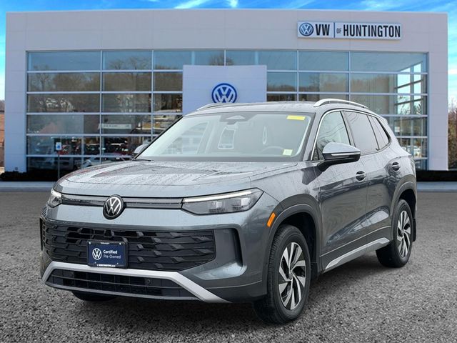 2025 Volkswagen Tiguan S - Photo 2