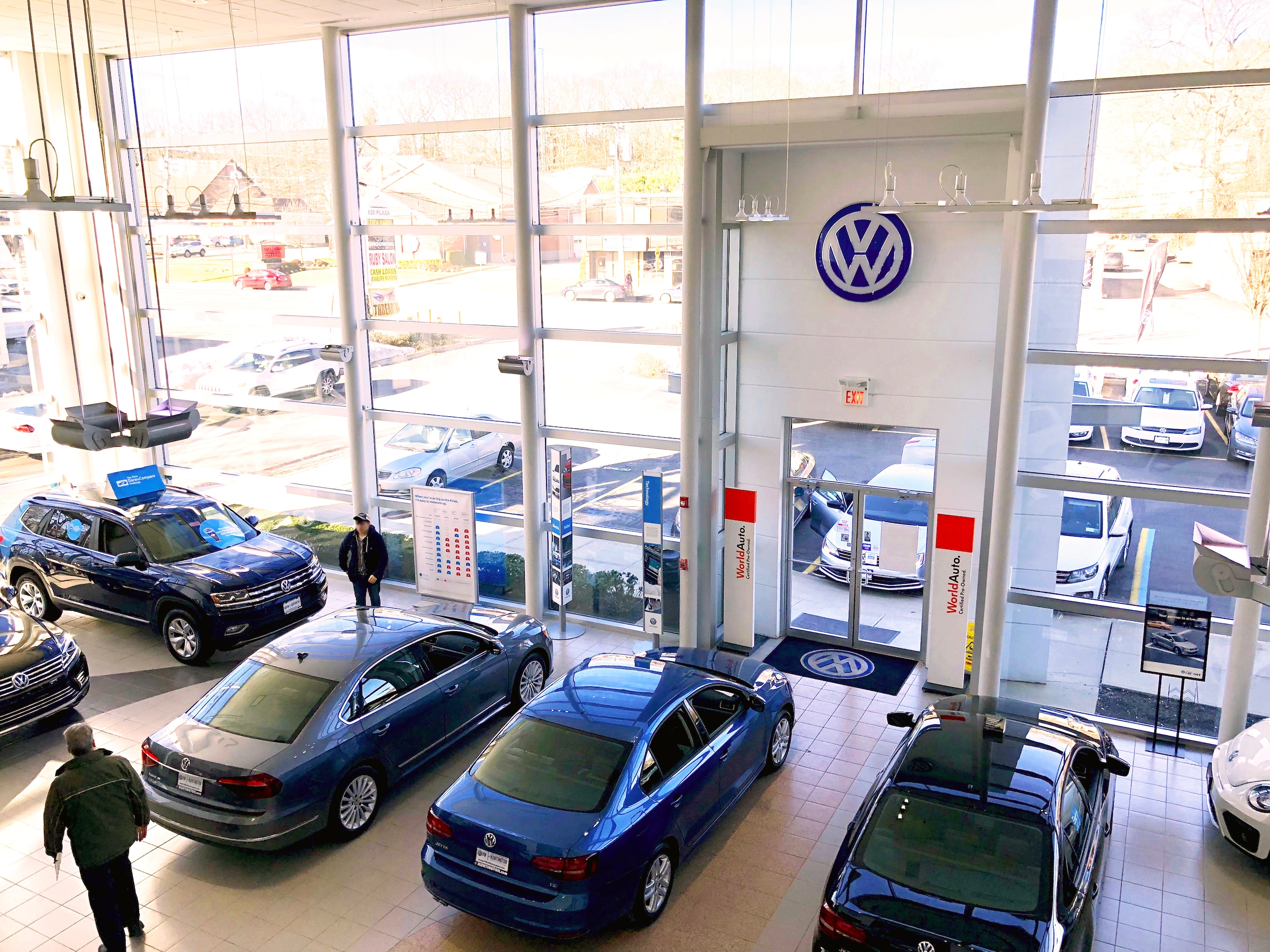 About Volkswagen of Huntington Dealership Near You