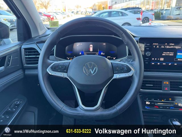2025 Volkswagen Taos SE Black - Photo 21