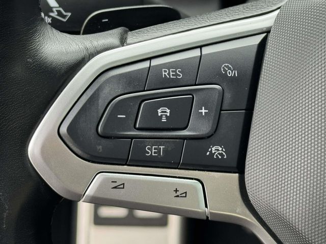 2025 Volkswagen Atlas Cross Sport SEL Premium R-LINE - Photo 19