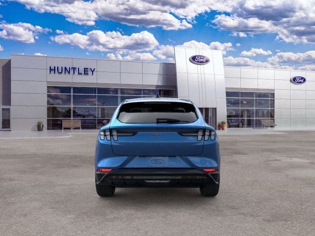 2025 Ford Mustang Mach-E GT - Photo 6