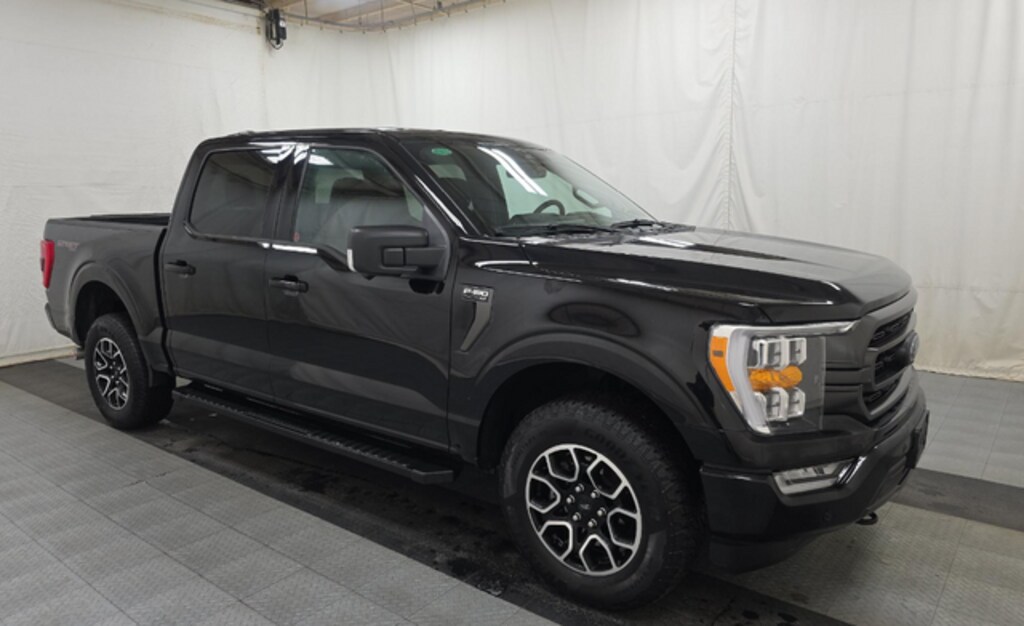 Used 2023 Ford F-150 XLT Truck