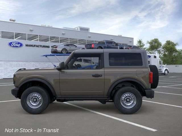 2025 Ford Bronco Base photo 2