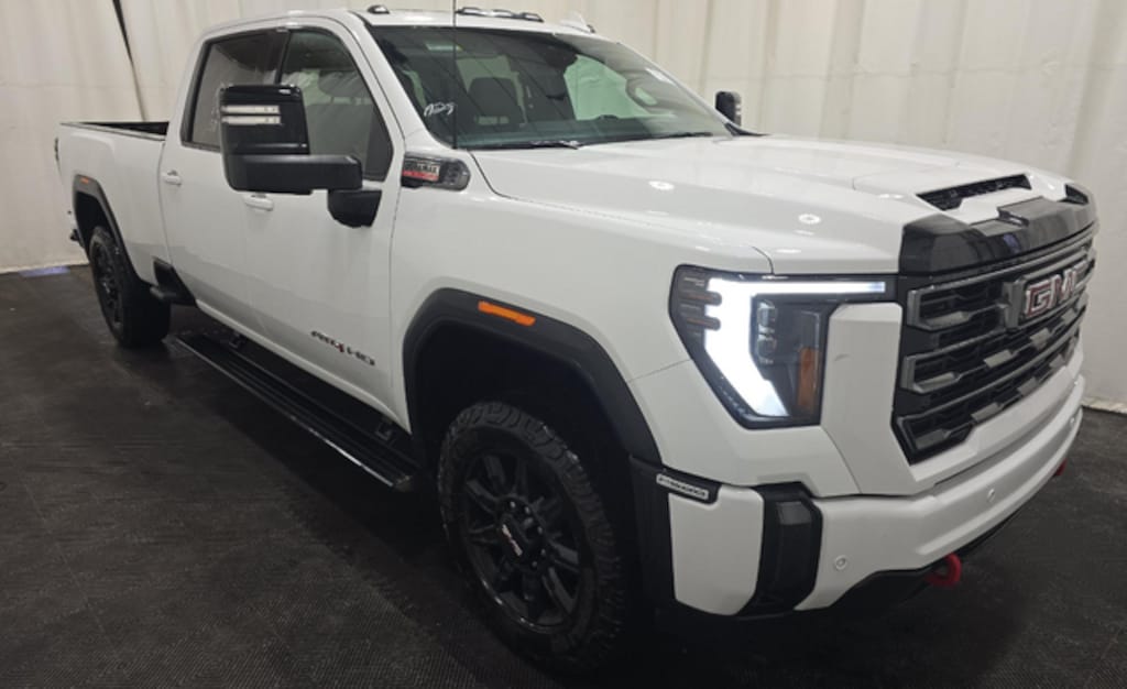 Used 2024 GMC Sierra 2500HD AT4 Truck