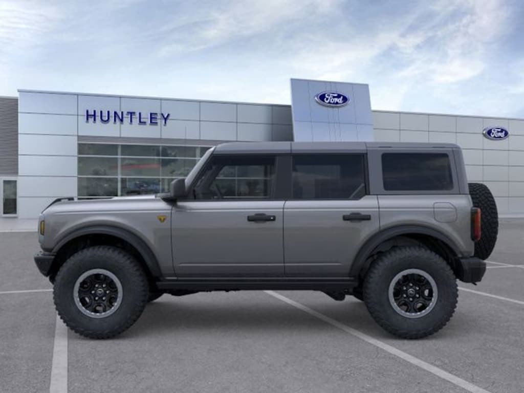 New 2025 Ford Bronco Badlands SUV