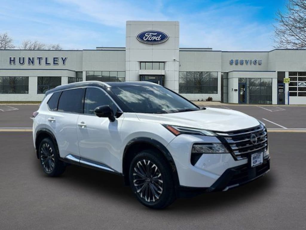 Used 2024 Nissan Rogue Platinum SUV