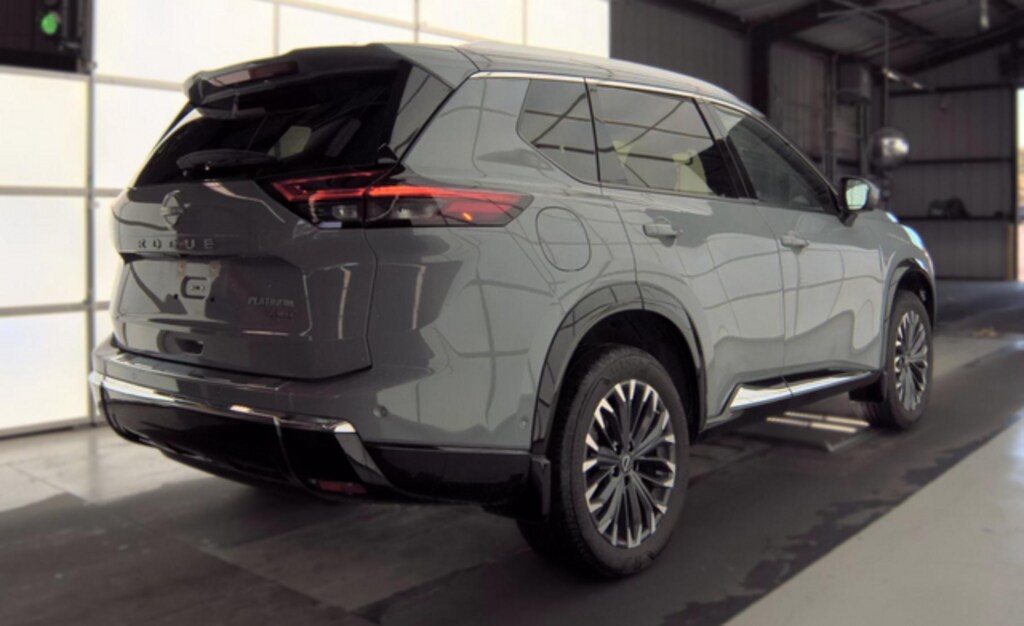 Used 2024 Nissan Rogue Platinum SUV