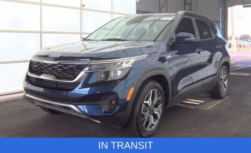 Used 2023 Kia Seltos EX SUV