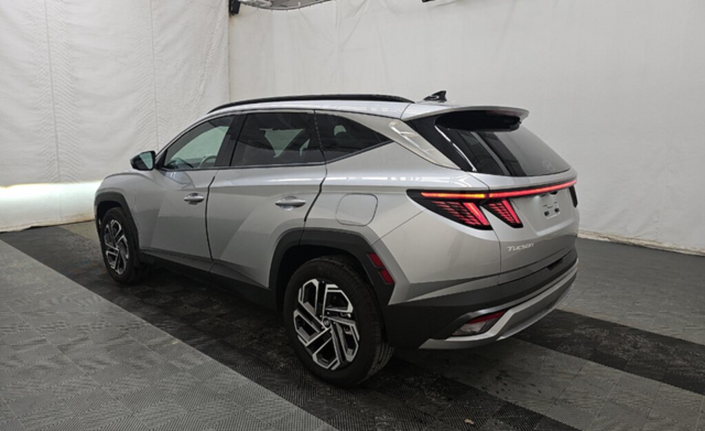 Used 2025 Hyundai Tucson Hybrid Limited SUV