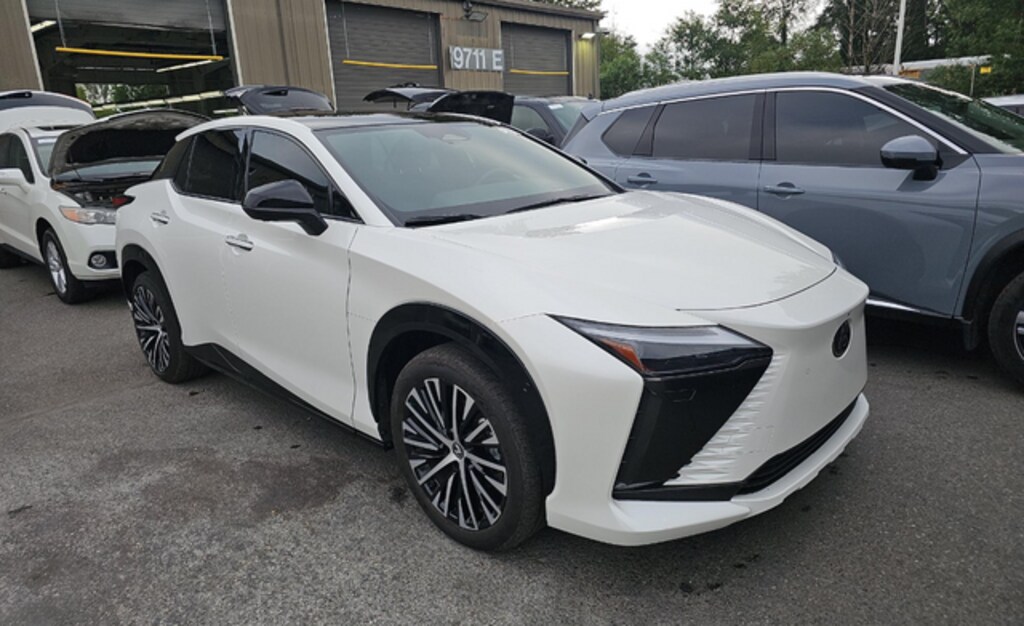 Used 2023 Lexus RZ 450e Luxury SUV