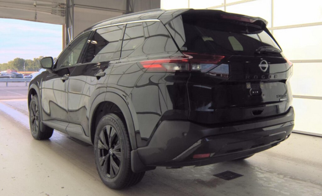 Used 2023 Nissan Rogue SV SUV