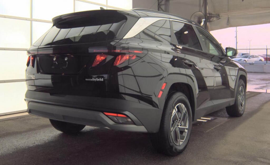 Used 2025 Hyundai Tucson Hybrid Blue SUV