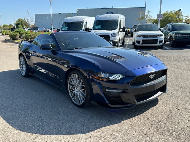 2018 Ford Mustang EcoBoost Premium Convertible photo 3