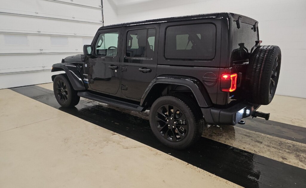 Used 2021 Jeep Wrangler Unlimited Sahara 4xe SUV