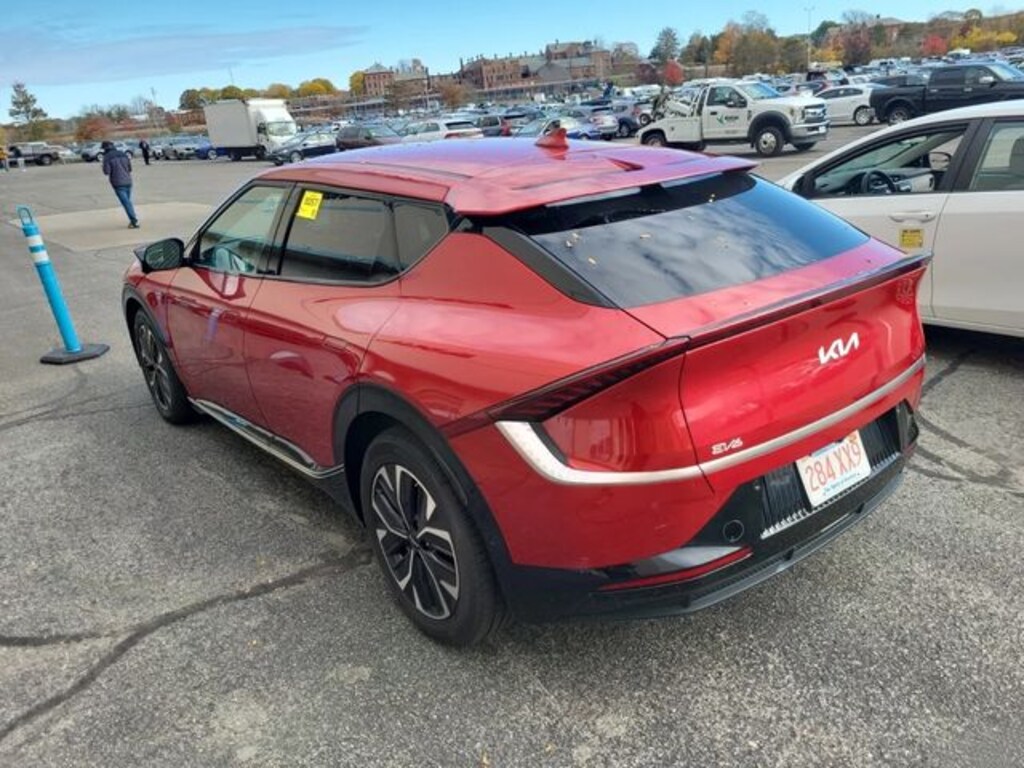 Used 2022 Kia EV6 Wind SUV