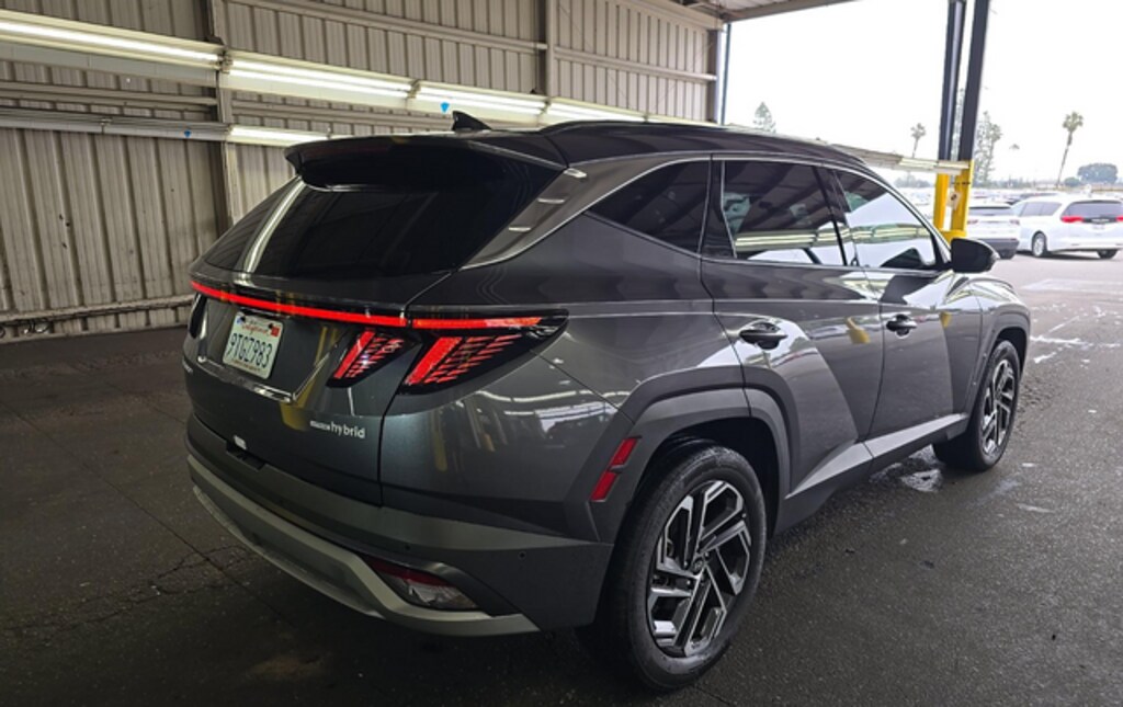 Used 2025 Hyundai Tucson Hybrid Limited SUV