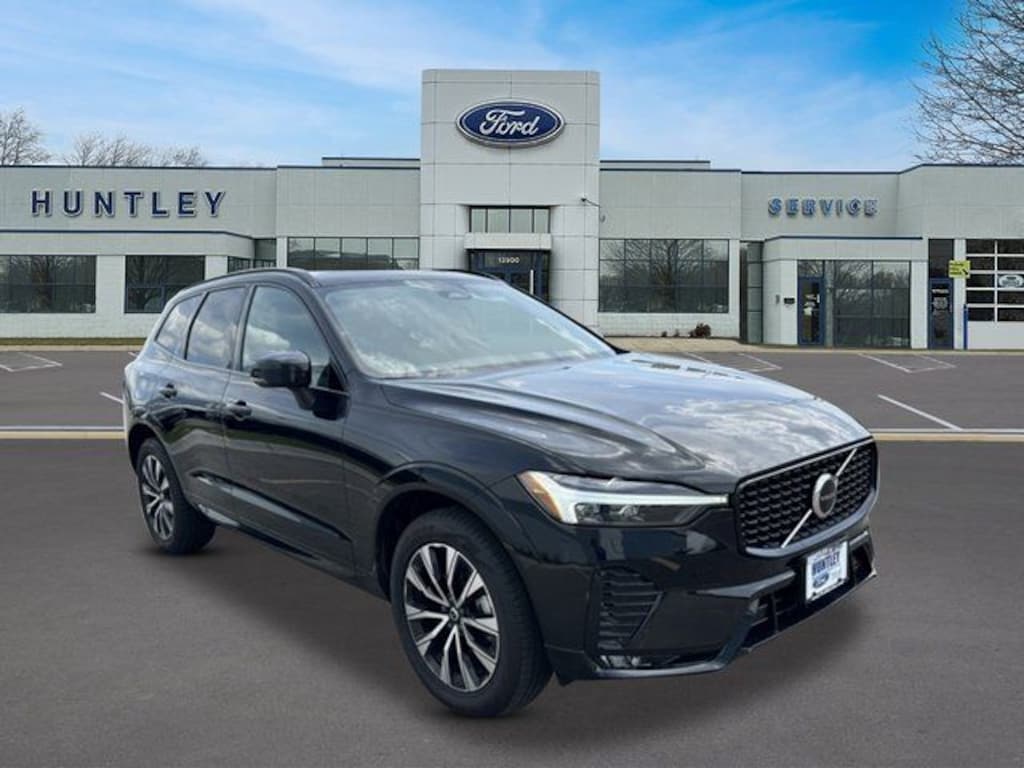 Used 2025 Volvo XC60 B5 Core SUV