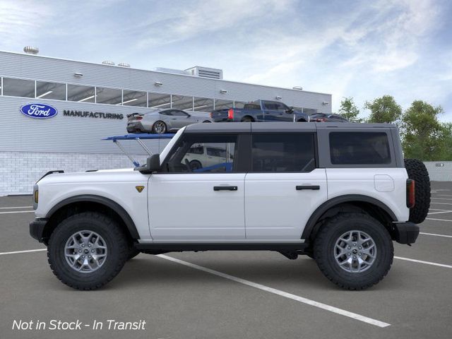 2025 Ford Bronco Badlands photo 3