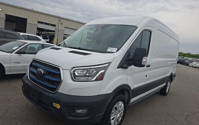 2022 Ford E-Transit BEV 350 Med Roof 148 WB's photo