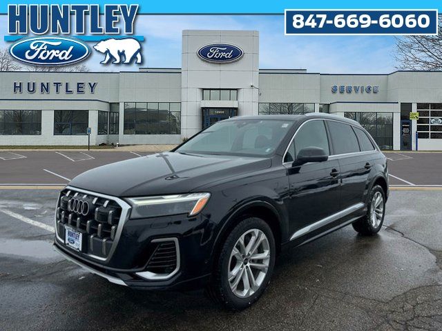 2025 Audi Q7 Premium Plus's photo