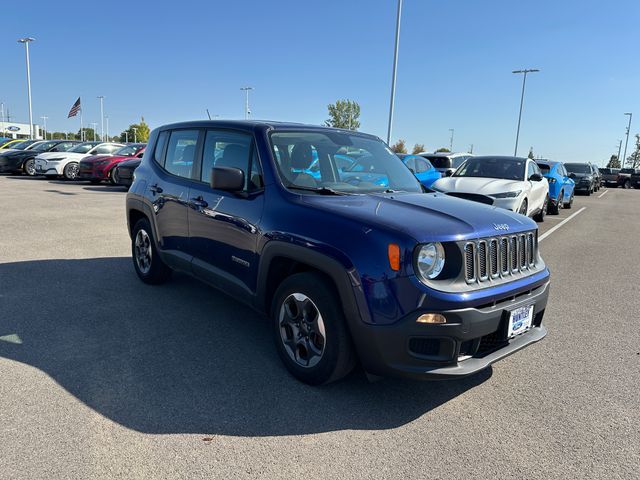 2016 Jeep Renegade Sport photo 3