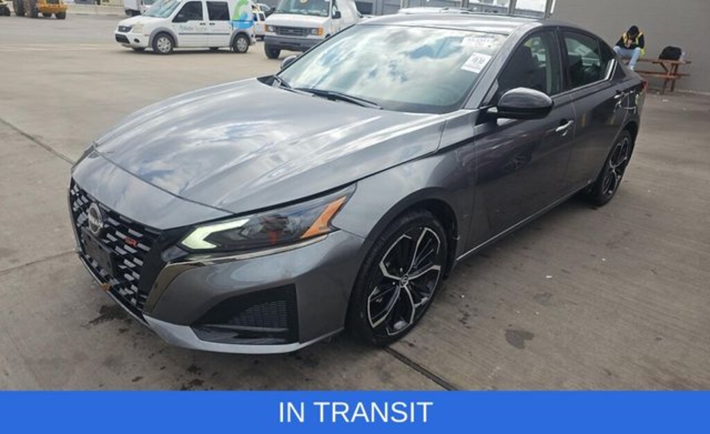 Used 2024 Nissan Altima 2.5 SR Sedan