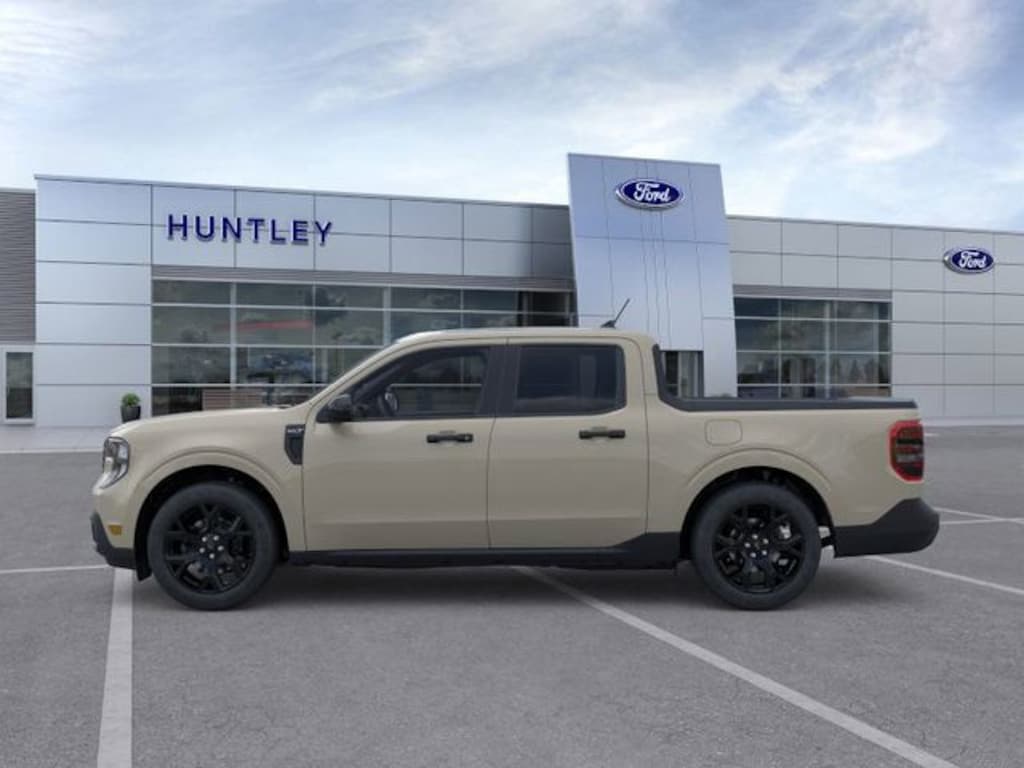 New 2025 Ford Maverick XLT Truck