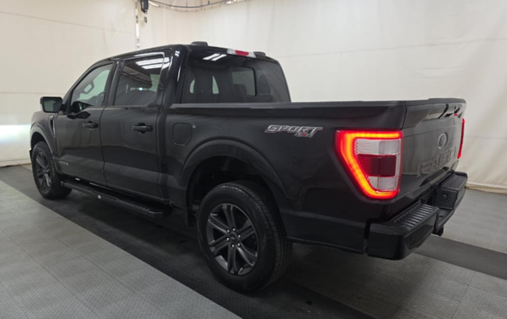 Used 2023 Ford F-150 Lariat Truck