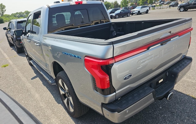 Used 2023 Ford F-150 Lightning Platinum with VIN 1FT6W1EV8PWG09685 for sale in Huntley, IL