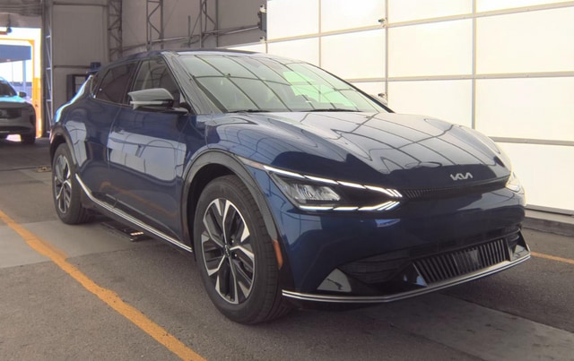 Used 2024 Kia EV6 Wind with VIN KNDC3DLC6R5204092 for sale in Huntley, IL