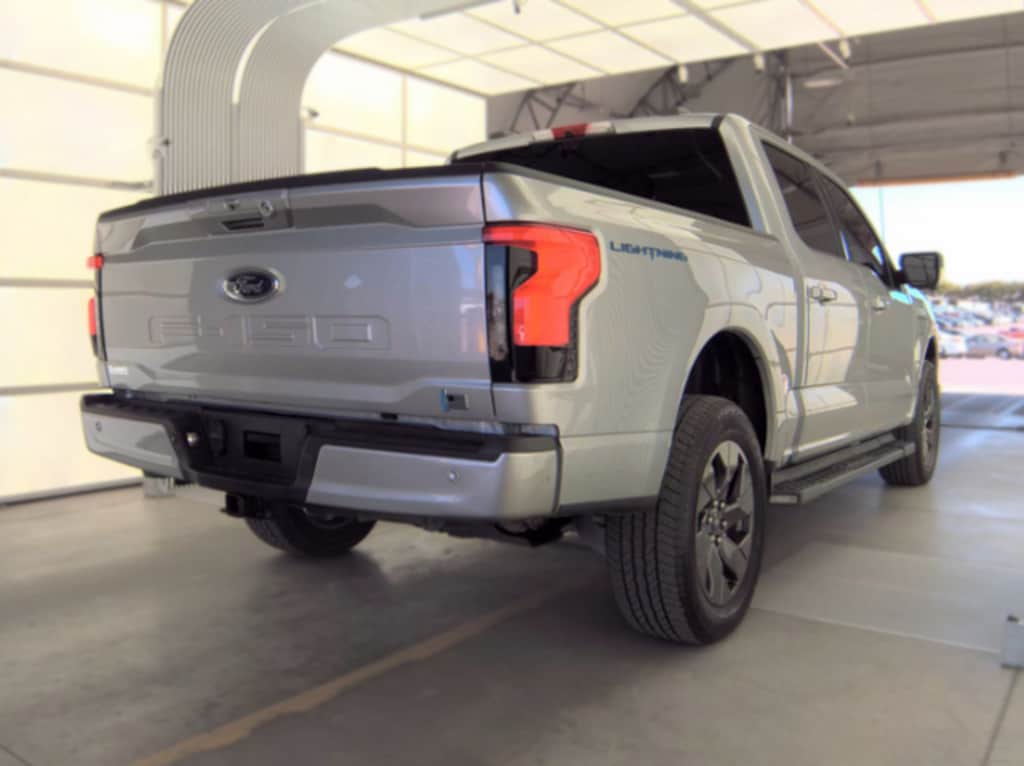 Used 2023 Ford F-150 Lightning XLT Truck