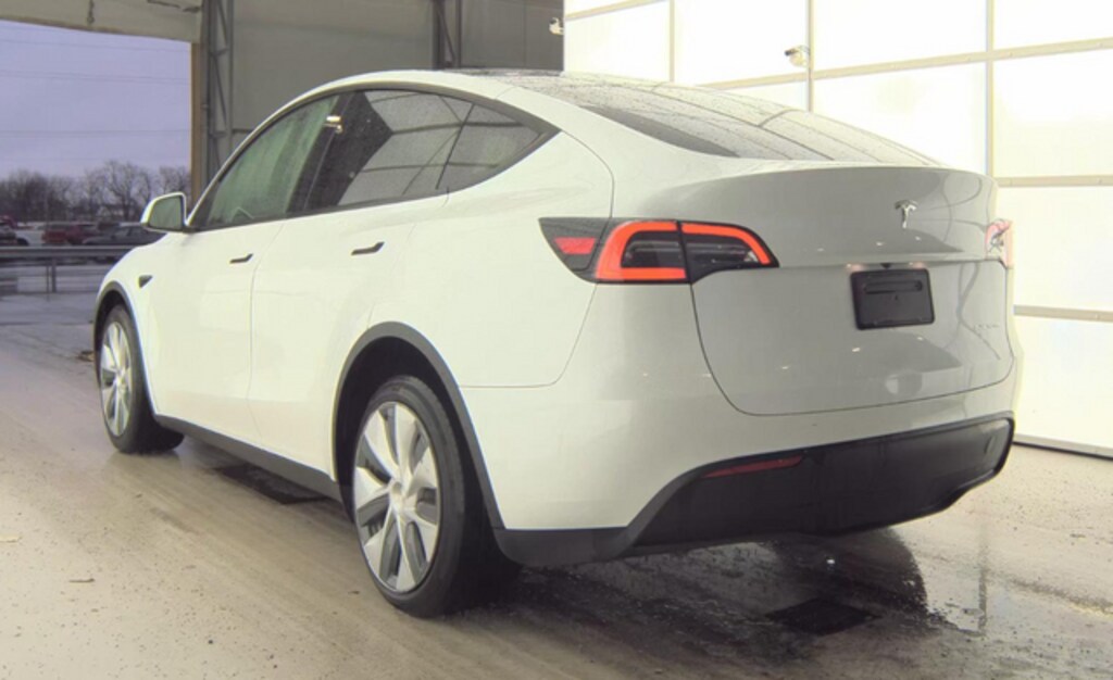 Used 2023 Tesla Model Y Long Range SUV