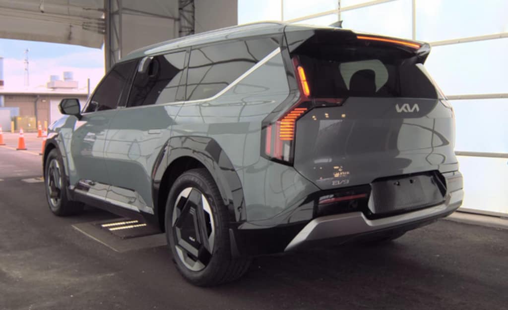 Used 2024 Kia EV9 Land SUV