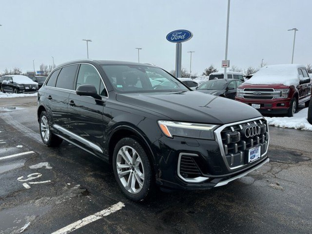 Used 2025 Audi Q7 55 Premium Plus SUV