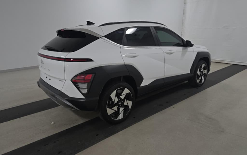 Used 2024 Hyundai Kona Limited SUV