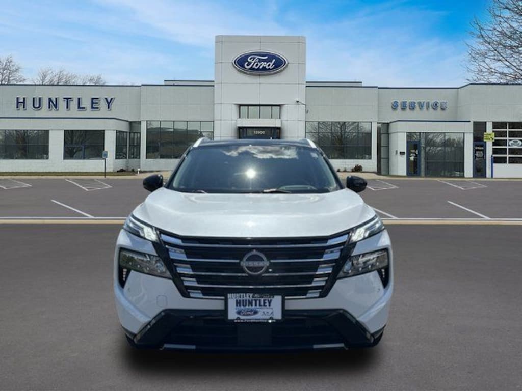 Used 2024 Nissan Rogue Platinum SUV