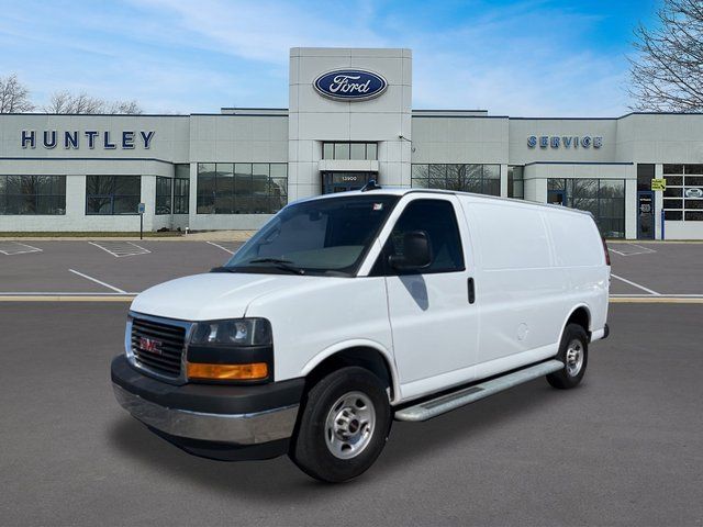 2024 GMC Savana 2500's photo