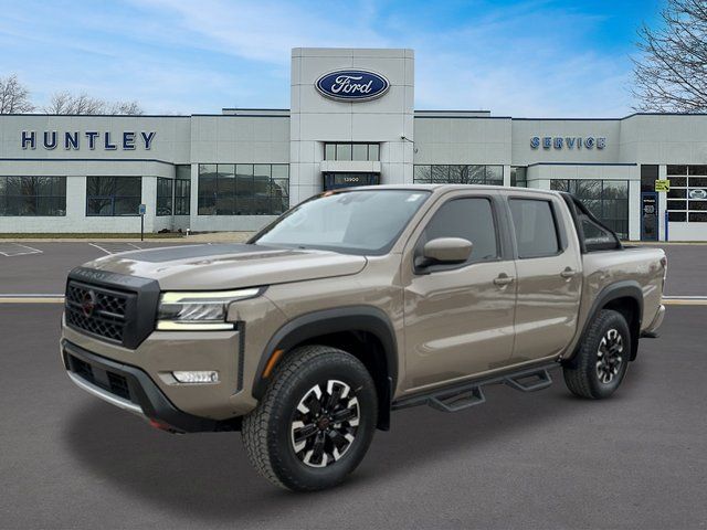 2023 Nissan Frontier PRO-4X Crew Cab 4X4's photo