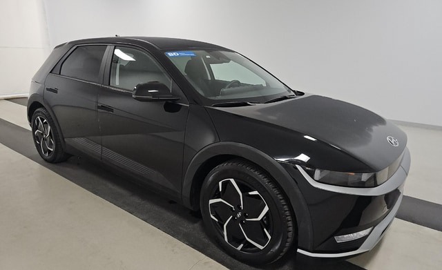 Used 2023 Hyundai IONIQ 5 SE with VIN KM8KMDAFXPU175829 for sale in Huntley, IL
