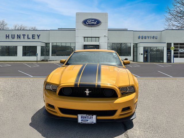 2013 Ford Mustang Boss 302 photo 2