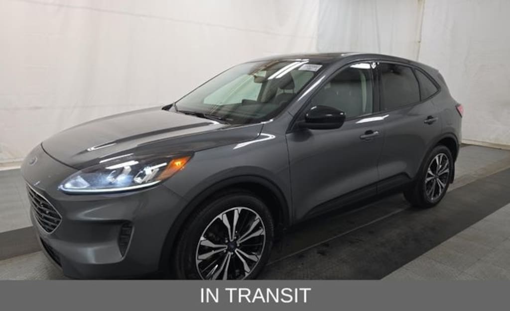 Used 2022 Ford Escape Hybrid SE SUV