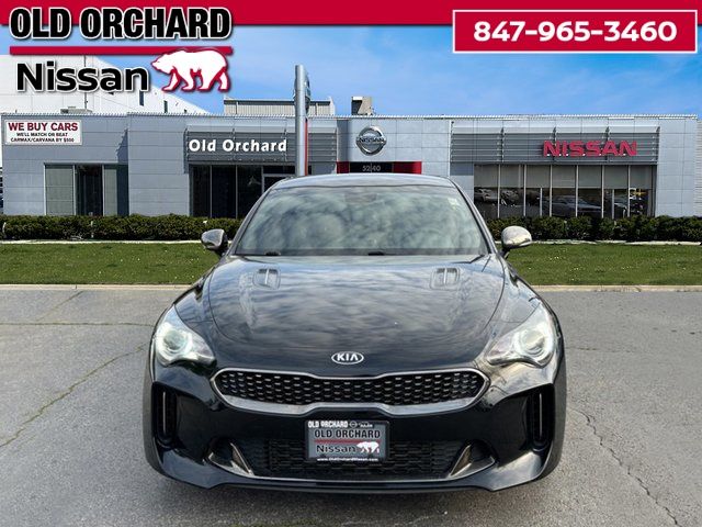 2020 Kia Stinger GT-Line photo 2