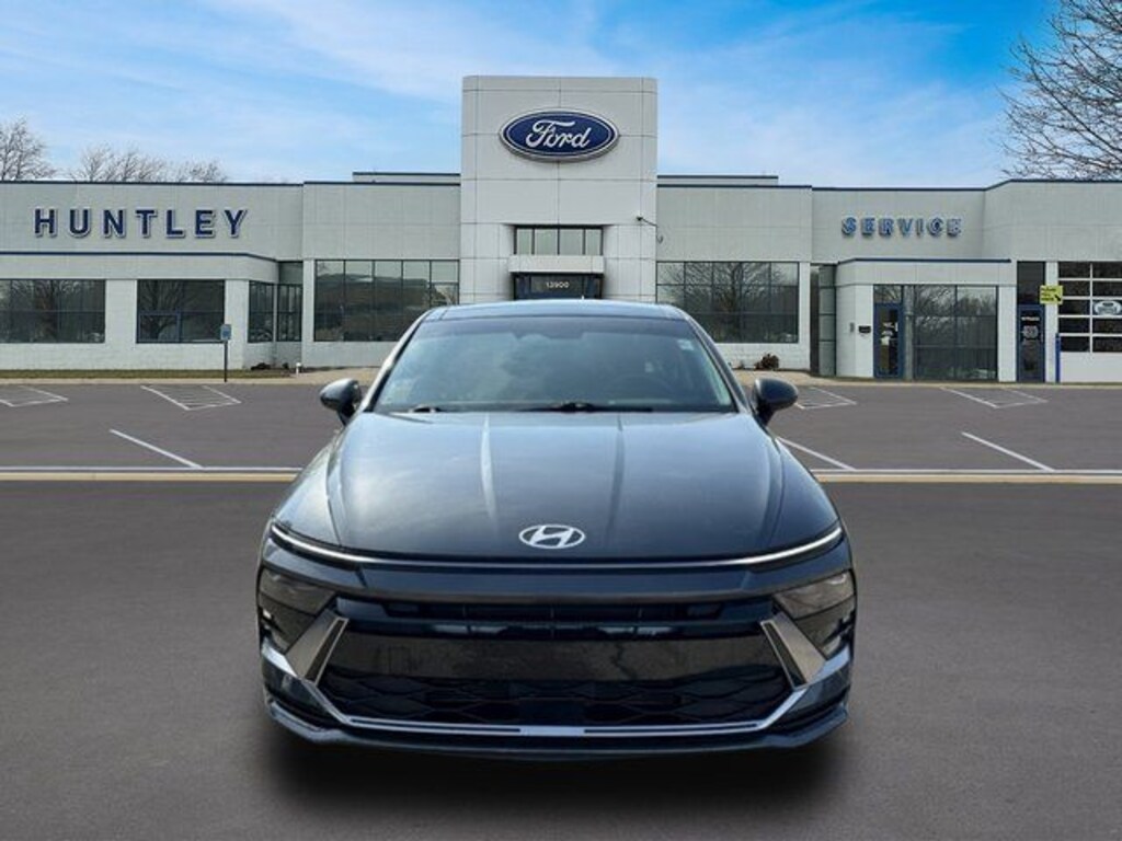 Used 2024 Hyundai Sonata SEL Sedan
