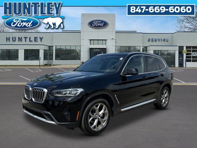 2022 BMW X3 xDrive30i's photo