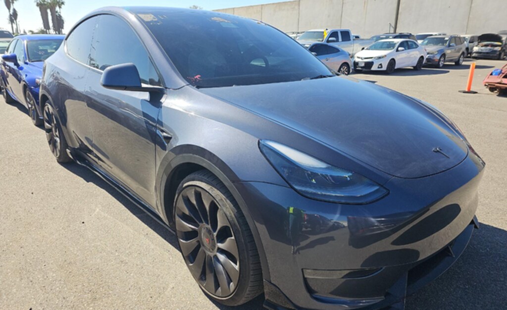 Used 2023 Tesla Model Y Performance SUV