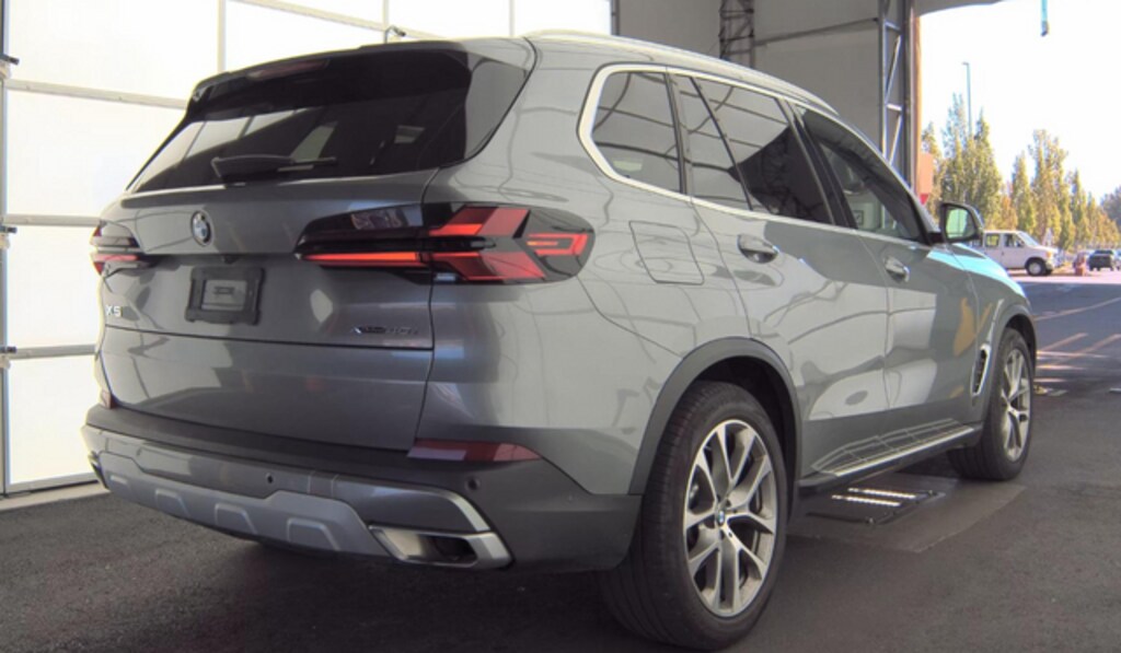 Used 2024 BMW X5 xDrive40i SUV