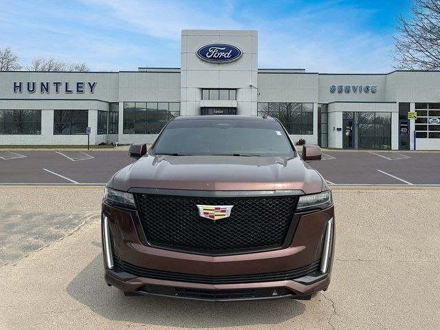 2022 Cadillac Escalade Sport photo 2