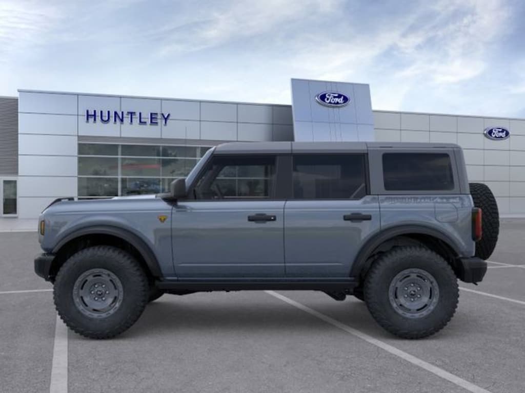 New 2025 Ford Bronco Badlands SUV